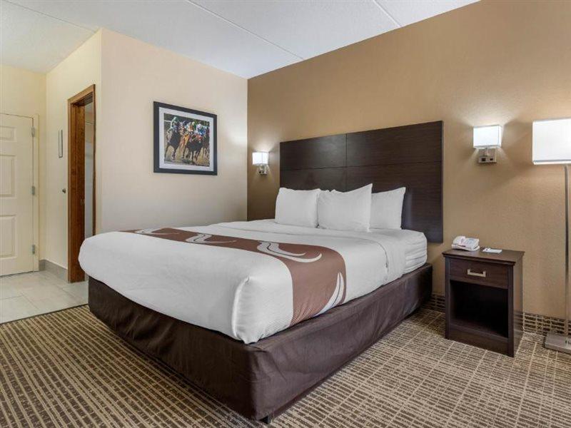 Clarion Pointe Louisville East Luaran gambar