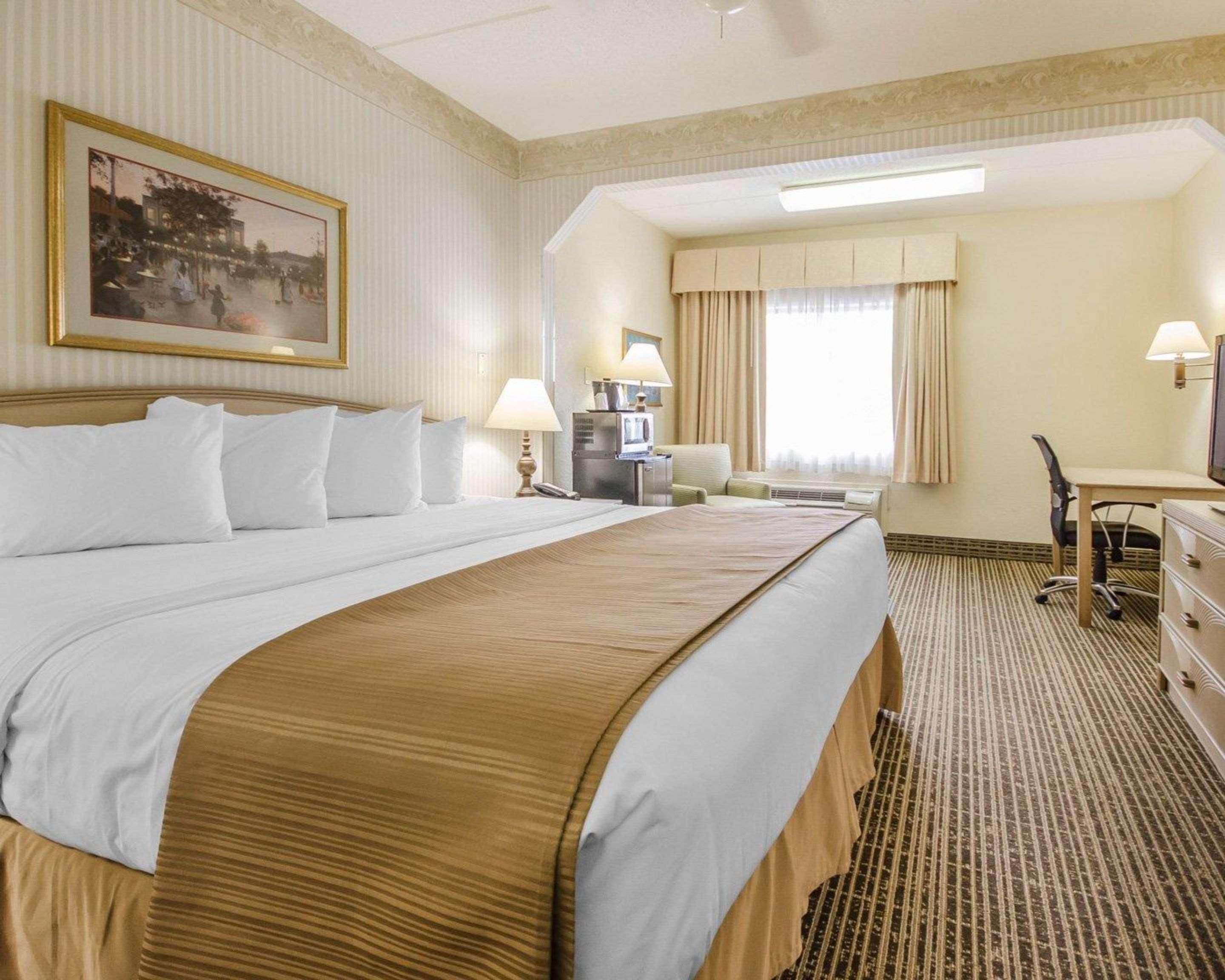 Clarion Pointe Louisville East Luaran gambar