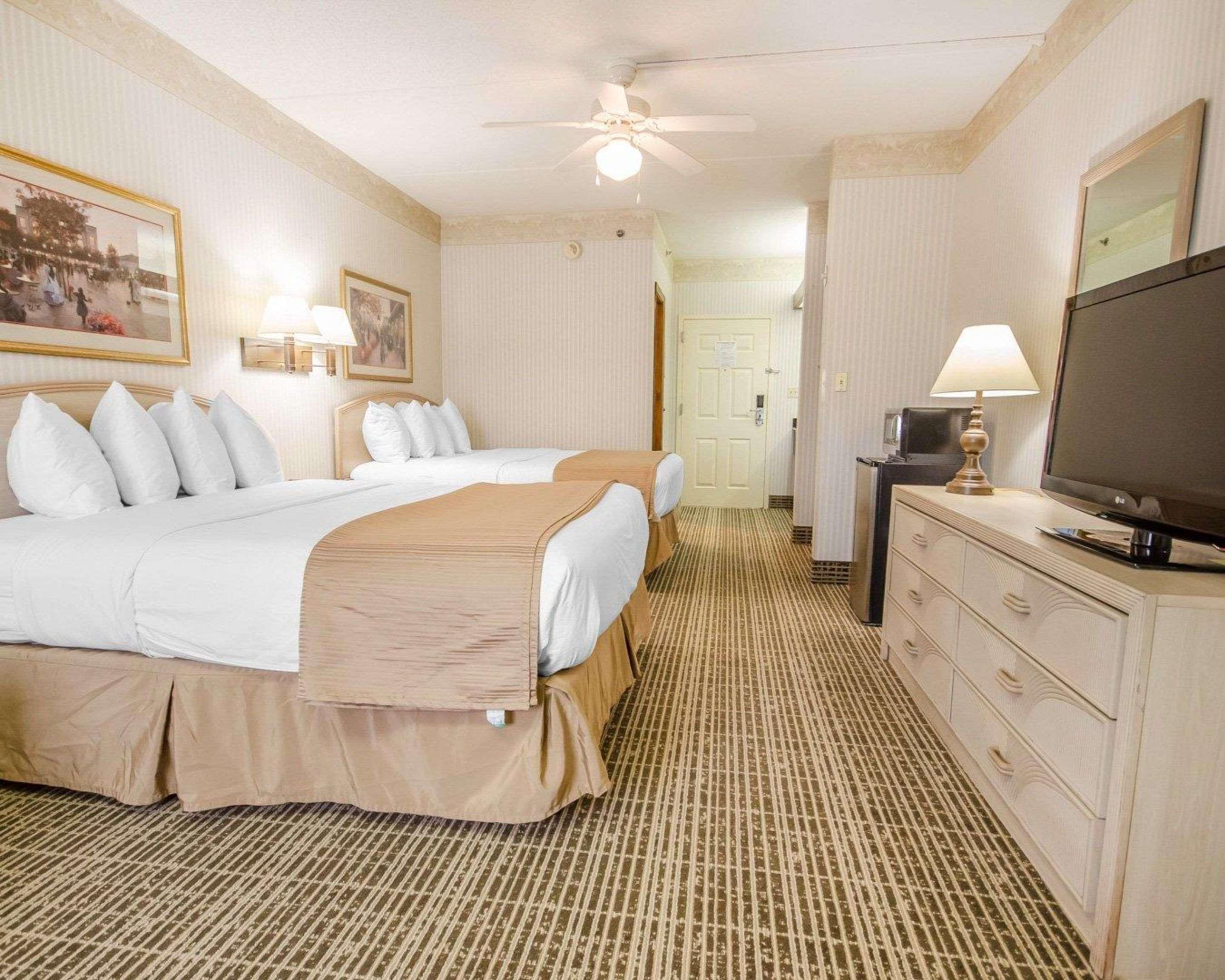 Clarion Pointe Louisville East Luaran gambar