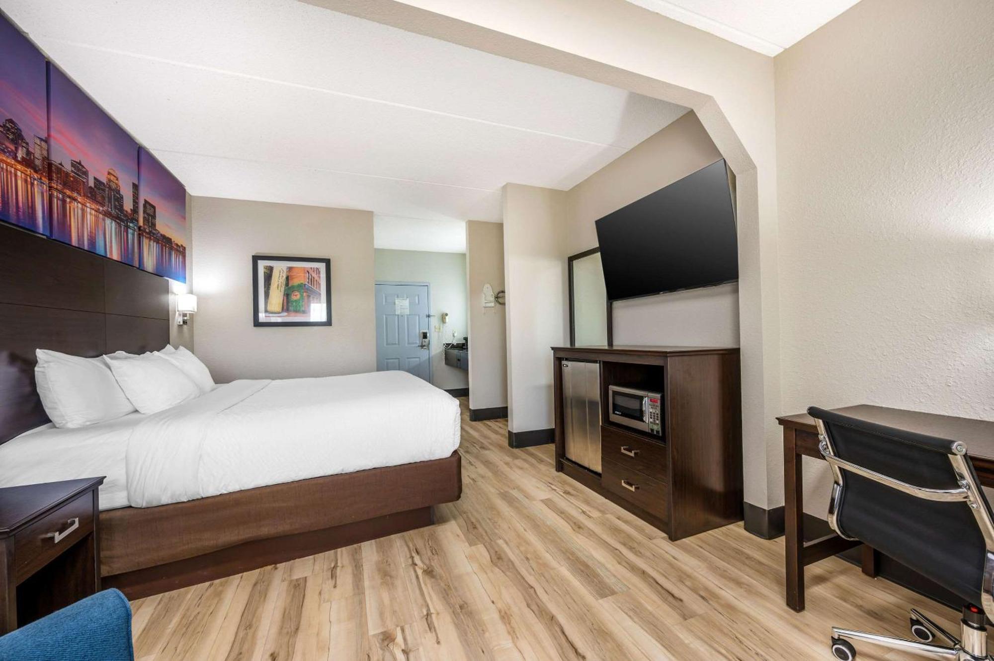 Clarion Pointe Louisville East Luaran gambar